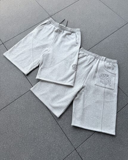 A Mertra Shorts Grey